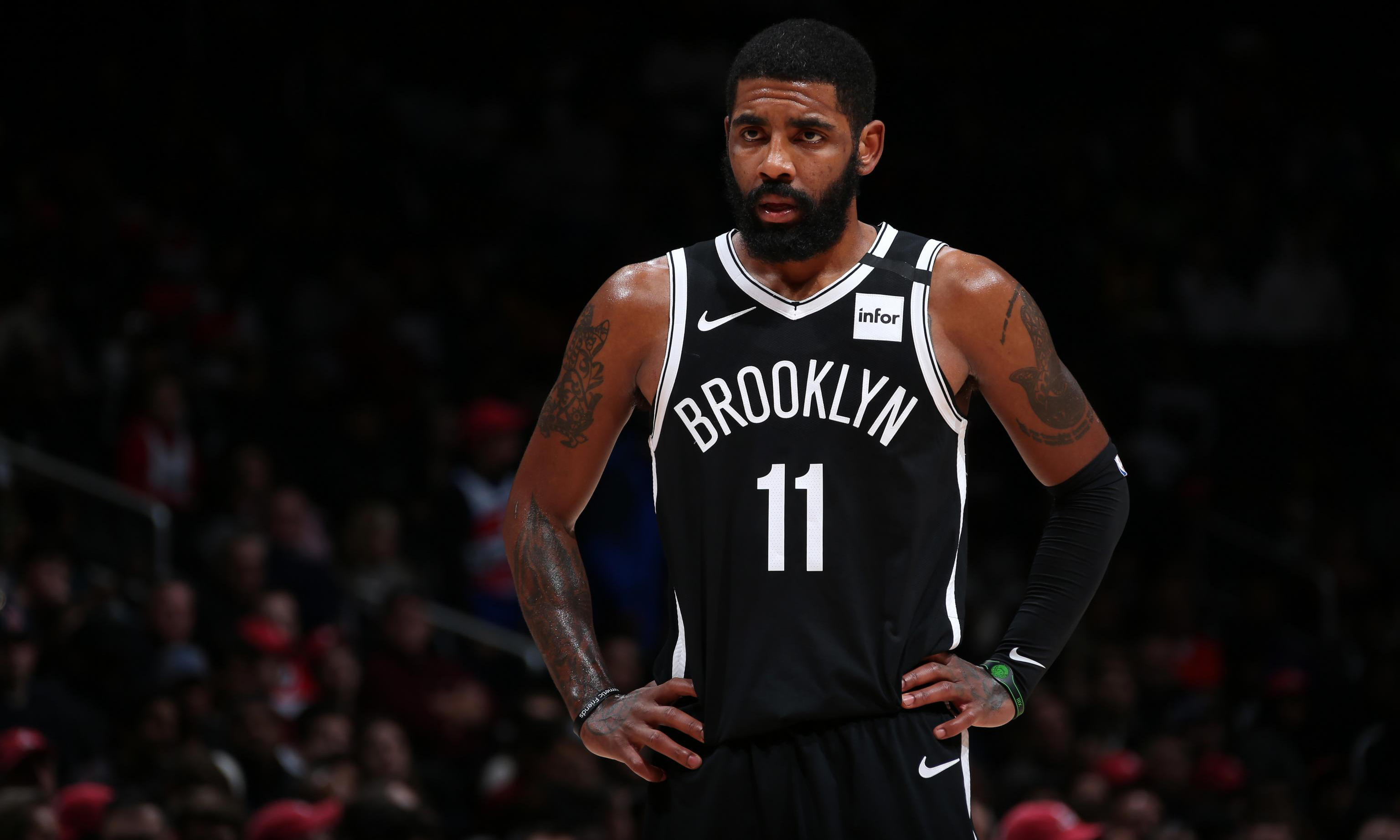 王伟：亚泰中期想引进更好的球员，但这些球员不愿冒巨大风险（王伟：亚泰计划中期补强，但优质球员因风险顾虑拒绝加盟）