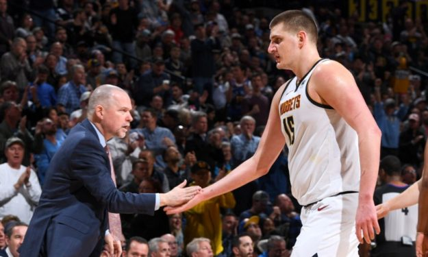 申花迎来2025最后一战，特谢拉、路易斯等多人合同将到期（申花迎战2025收官战：特谢拉、路易斯等多名球员合同到期）