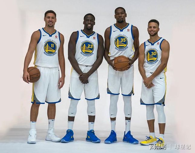 官方：皇家贝蒂斯与72岁主帅佩莱格里尼续约至2027年（官宣：72岁佩莱格里尼与皇家贝蒂斯续约，合同至2027年）