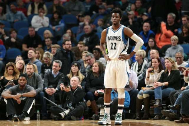 篮球火箭球员三分准度下滑引担忧（火箭球员三分命中率走低引发担忧）