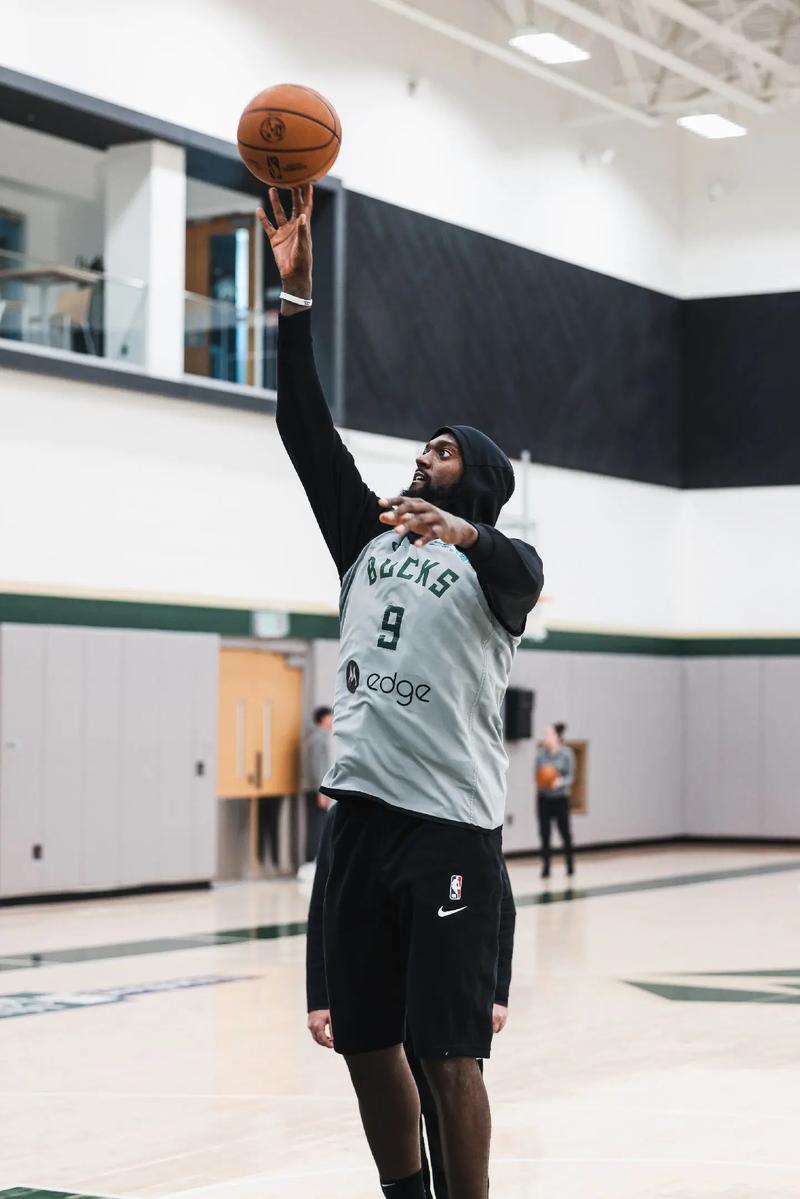 埃奇库姆的竞争历程与我的感悟（埃奇库姆竞争之路与我的心得）