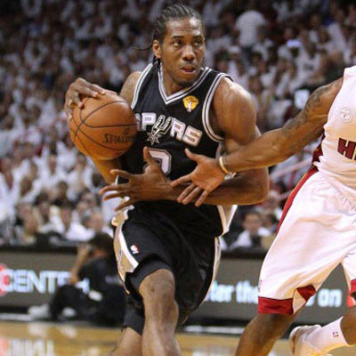 圣保罗高层：奥斯卡的未来尚未确定，我们关注的是他的恢复（圣保罗高层：奥斯卡去留未定，眼下首要关注他的康复）