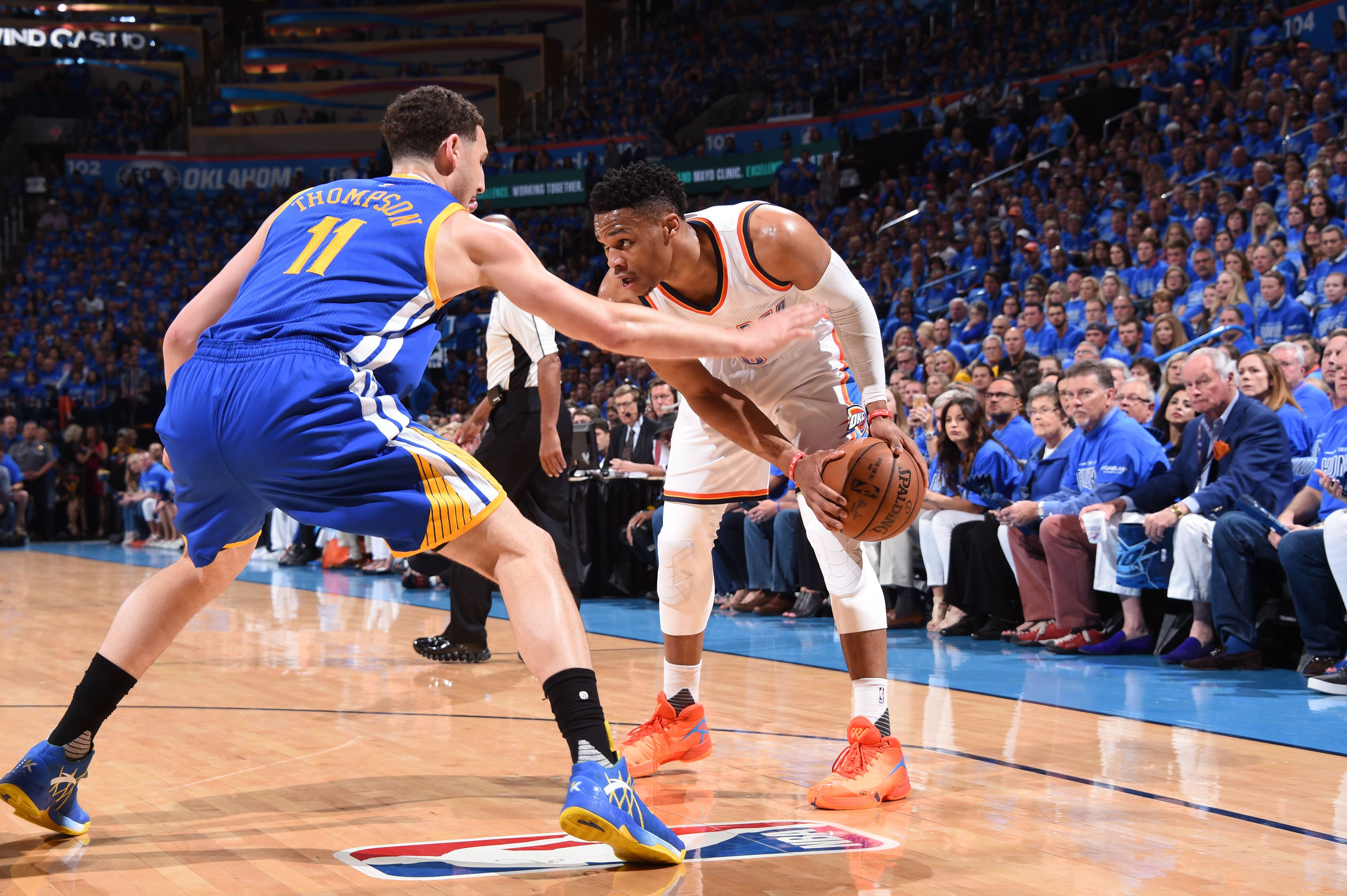 豪横，巴媒：弗拉门戈为前往秘鲁参加解放者杯决赛包了5架飞机（巴媒：弗拉门戈为赴秘鲁征战解放者杯决赛包下5架飞机）