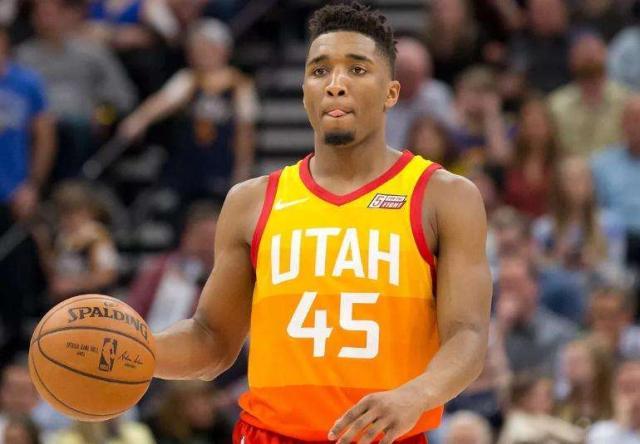 世欧预战报：曼、哈吉、拜亚姆破门，罗马尼亚7-1圣马力诺（世欧预速递：曼、哈吉、拜亚姆先后建功，罗马尼亚7-1大胜圣马力诺）