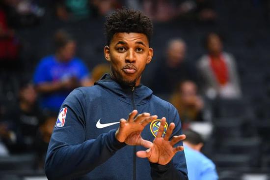 鲁杰里：刚来马竞确实需要适应，但现在我已适应完毕状态极佳（鲁杰里：初到马竞确有适应期，如今已完全融入状态正佳）